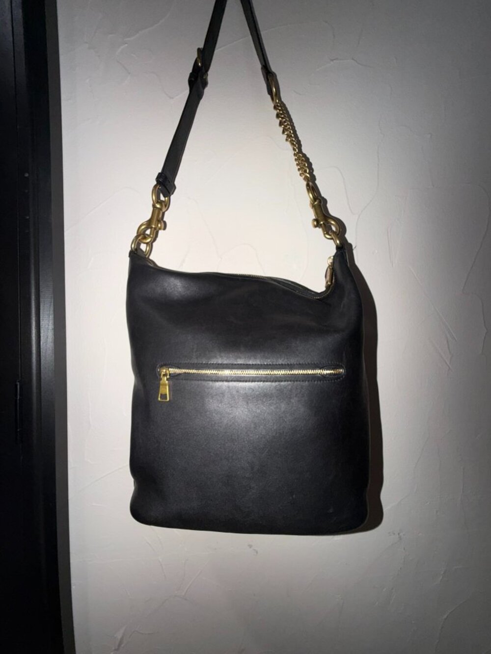 Coach Signature Chain Duffle - Picture 2 of 10